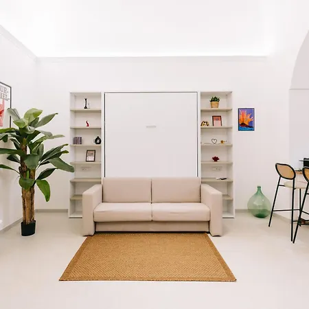 Yourhome - La Casa Nuova Luxury & Apartman